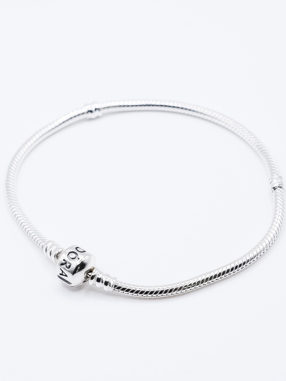 Pandora Moments Barrel Clasp Snake Chain Bracelet Sterling Silver S925